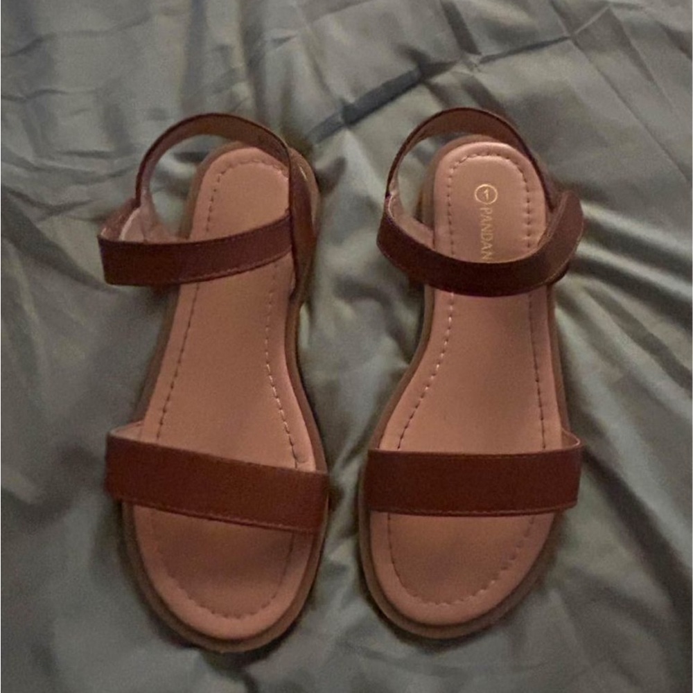 Girls sandals size 1
